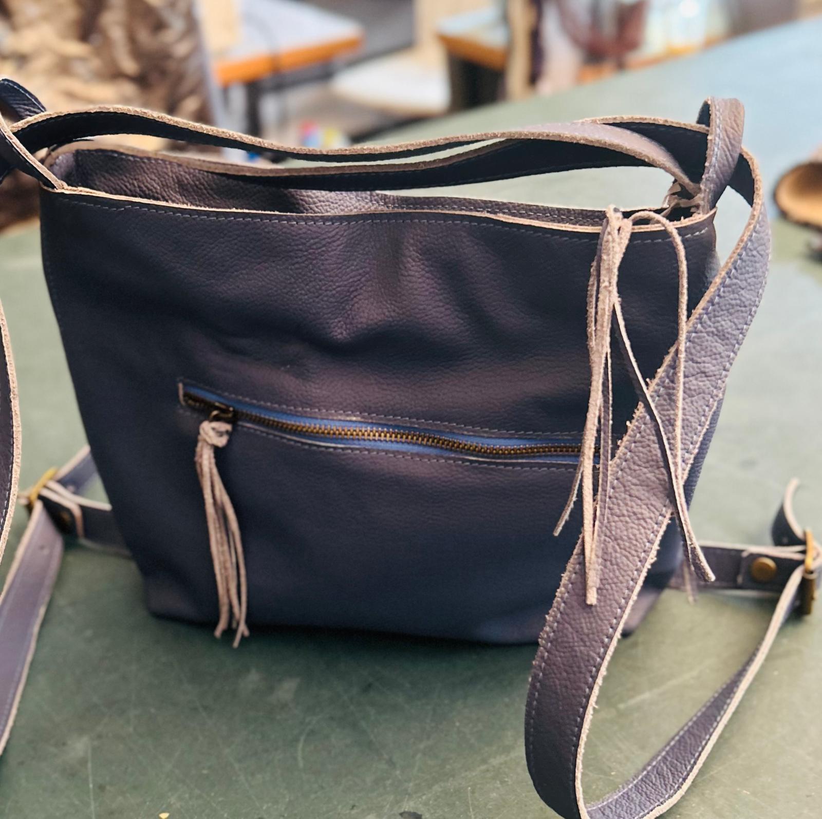 Tasche von Nadel, Karen Wolf
