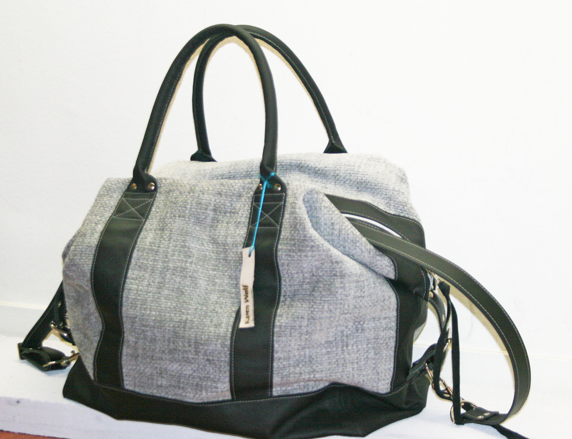 Tasche von Nadel, Karen Wolf