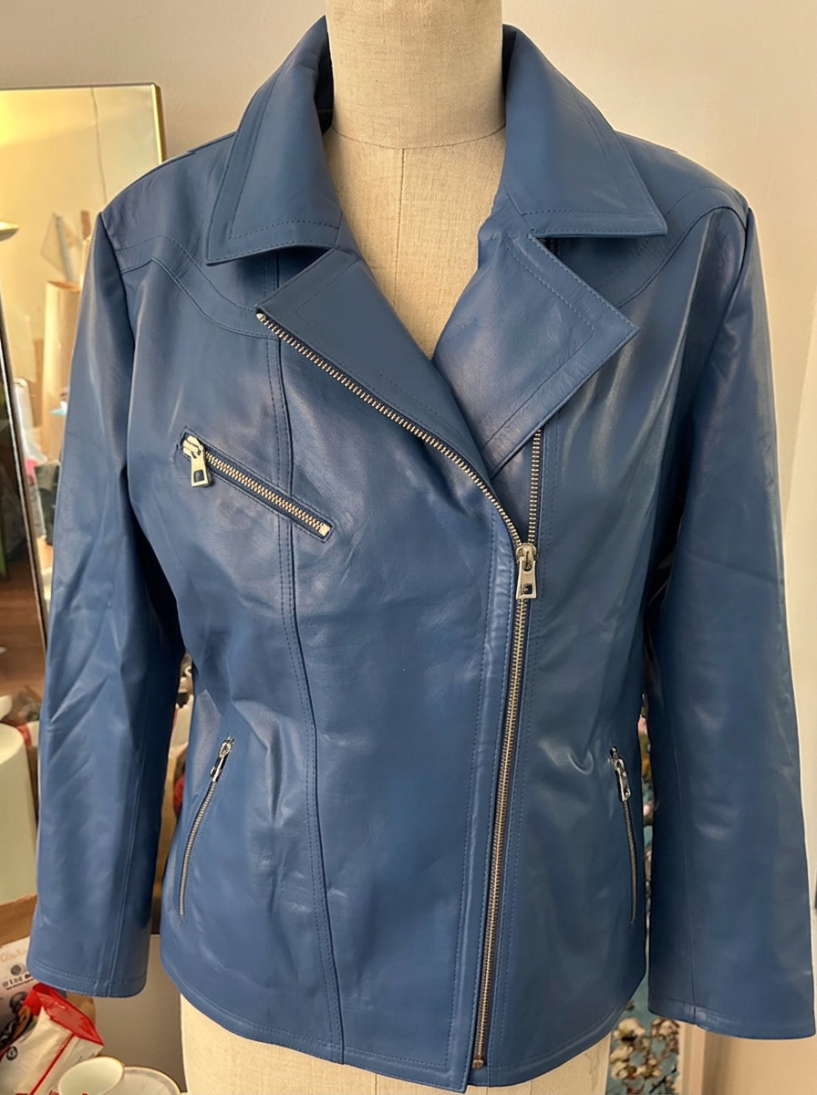 Lederjacke von Nadel, Karen Wolf