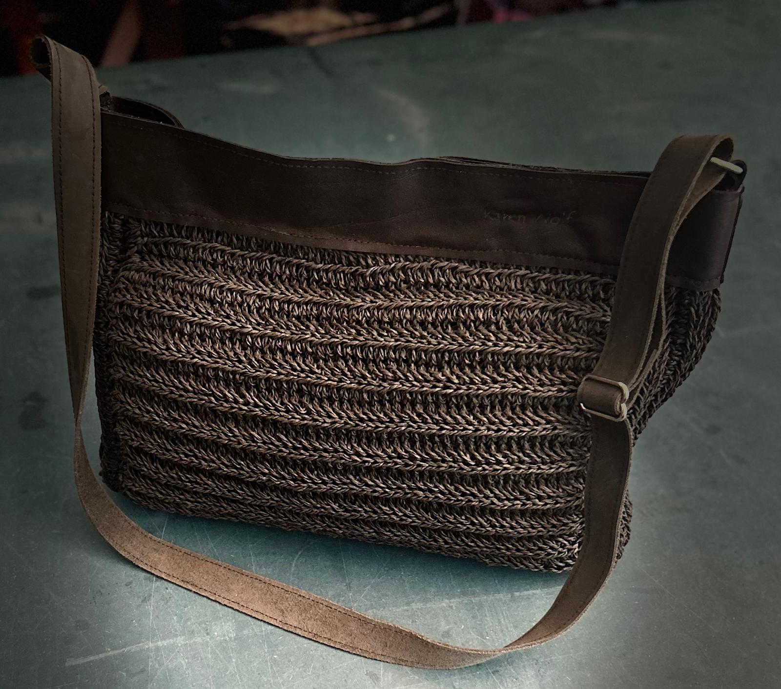 Tasche von Nadel, Karen Wolf