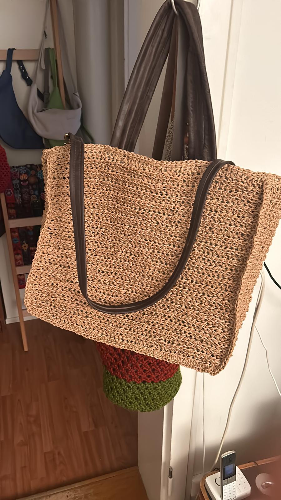 Tasche von Nadel, Karen Wolf
